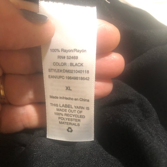 NWT Destination Maternity Long Sleeve Split Neck Blouse Size XL - Picture 10 of 10